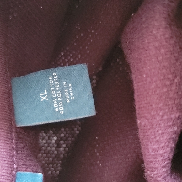 Burgundy Perry Ellis Men's Zip-Up Sweater - Picture 4 of 7